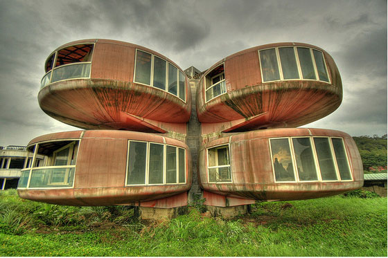 unusual-strange-creative-building